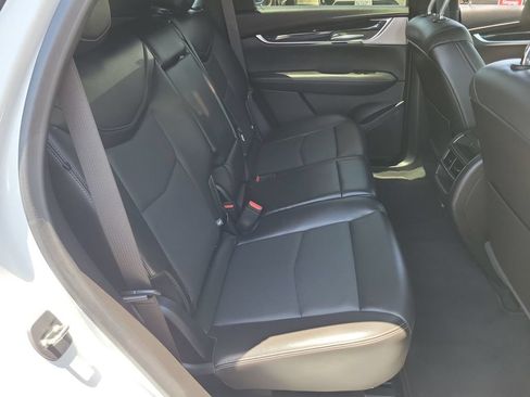 Certified 2024 Cadillac XT5 Premium Luxury FWD image 27