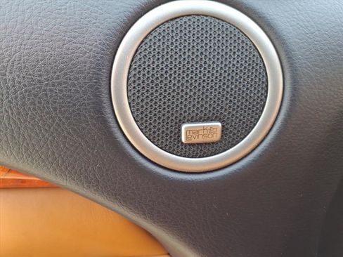 Used 2005 Lexus SC 430 Convertible image 19