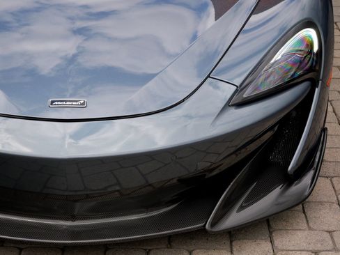 Used 2019 McLaren 600LT RWD image 6