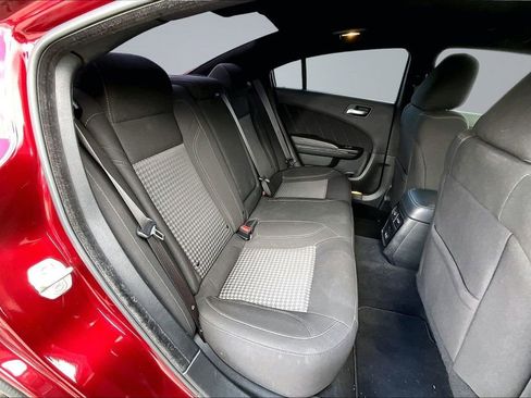 Used 2023 Dodge Charger SXT w/ Blacktop Package image 18