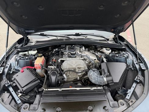 Used 2022 Chevrolet Camaro LS RWD image 29