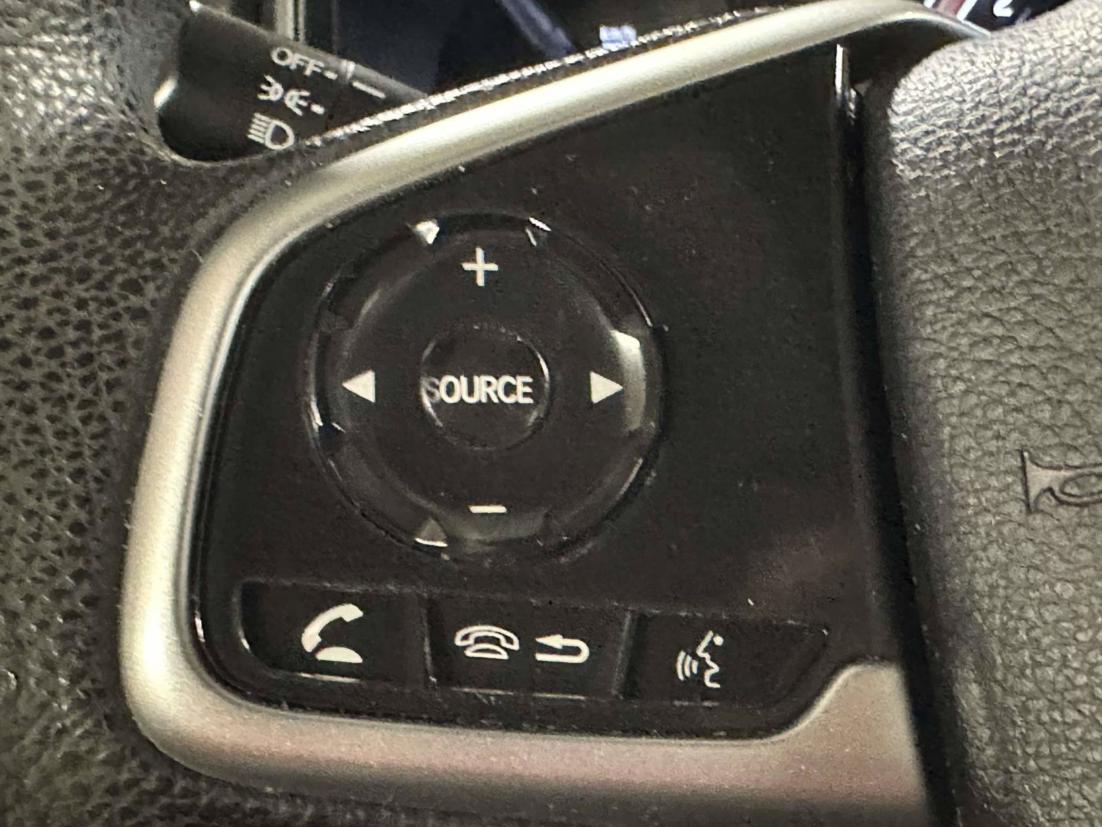 Used 2019 Honda CR-V LX image 25