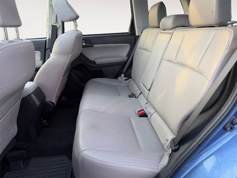 Used 2018 Subaru Forester 2.5i Limited image 13