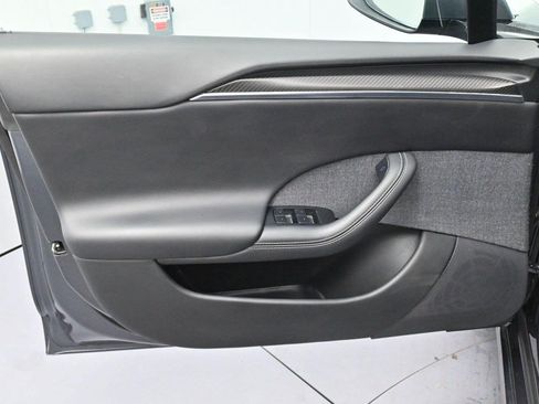 Used 2021 Tesla Model S Plaid AWD/4WD image 10