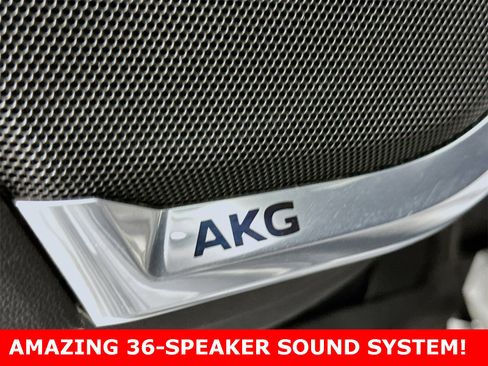 Used 2021 Cadillac Escalade ESV Sport Platinum w/ LPO, ONYX Package image 33