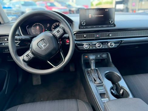 Used 2025 Honda Civic LX image 9