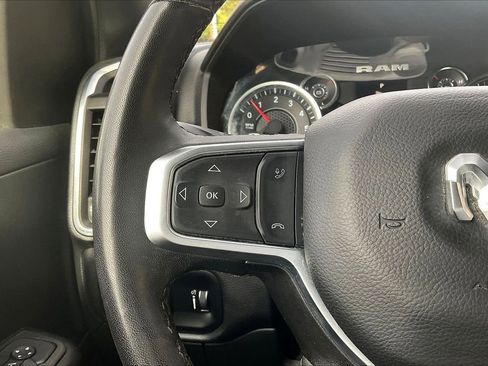 Used 2025 RAM 1500 Big Horn AWD/4WD image 30