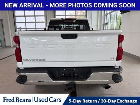 Used 2021 Chevrolet Silverado 2500 LT w/ Convenience Package AWD/4WD image 6