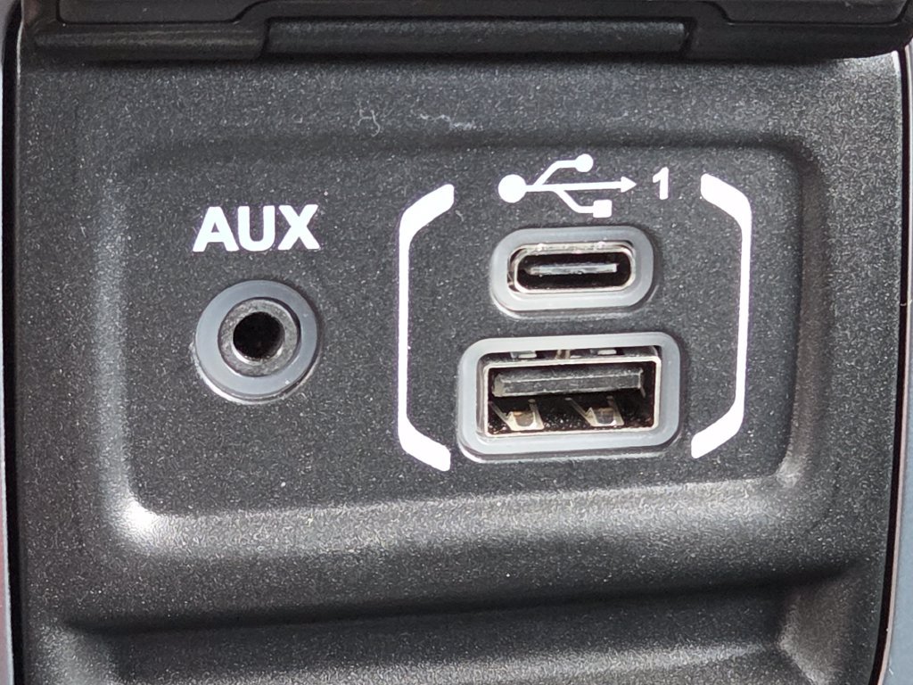 Used 2024 Jeep Wrangler Unlimited Sport AWD/4WD image 30
