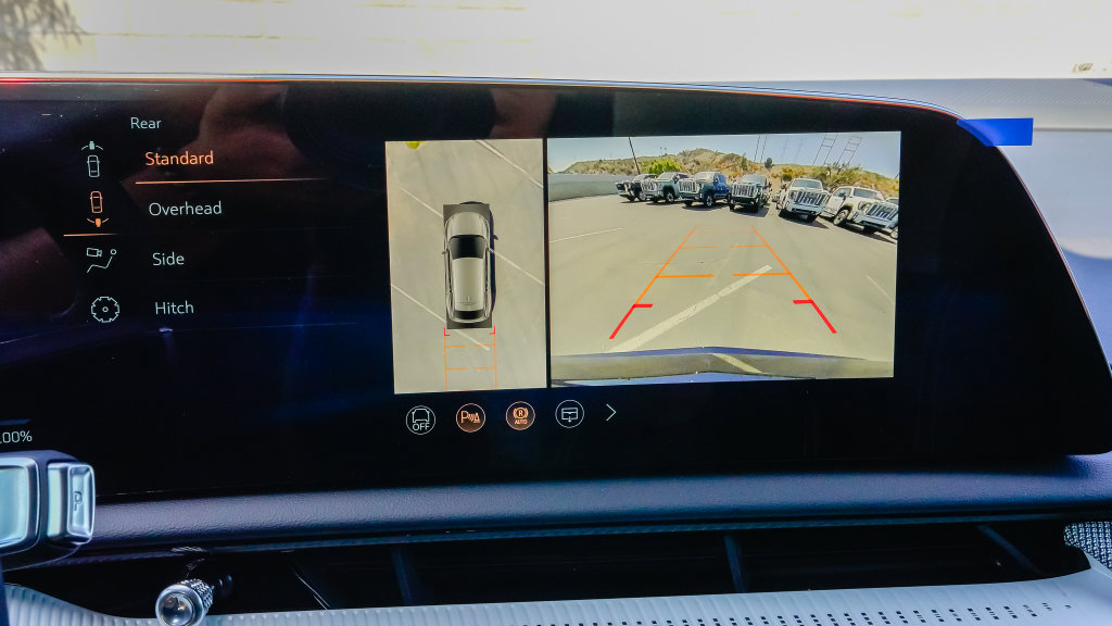 New 2027 Cadillac Optiq Sport AWD/4WD image 16