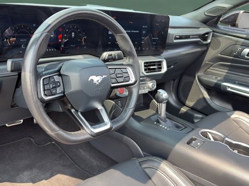 Used 2025 Ford Mustang Premium RWD image 13