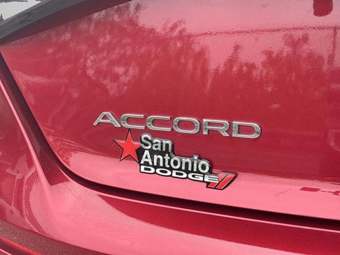 Used 2025 Honda Accord SE image 37