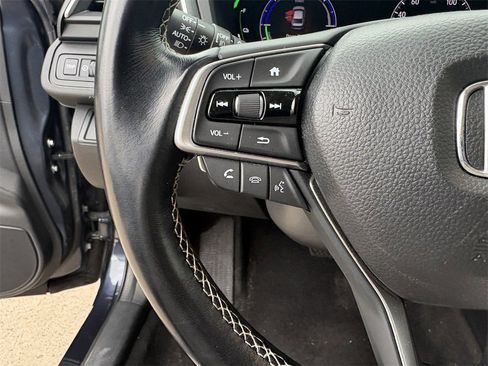 Used 2020 Honda Insight Touring image 16