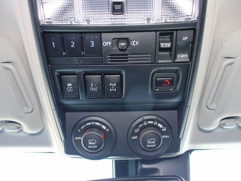 Used 2023 Toyota 4Runner TRD Off-Road Premium w/ Off Road Premium Plus Package image 38