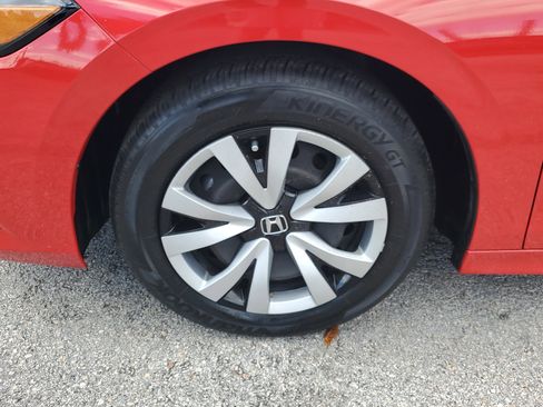 Used 2023 Honda Civic LX image 4