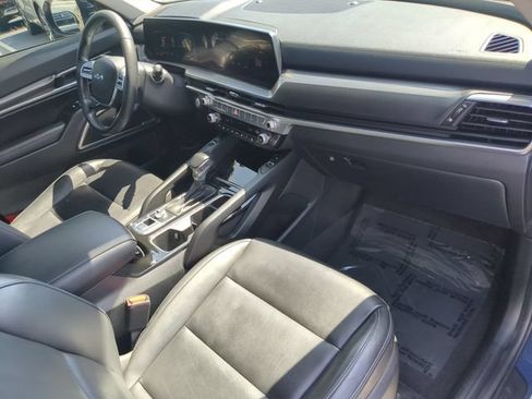 Used 2024 Kia Telluride S w/ S Sunroof Package FWD image 13