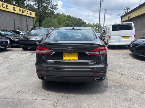 Used 2019 Ford Fusion Titanium AWD/4WD image 6