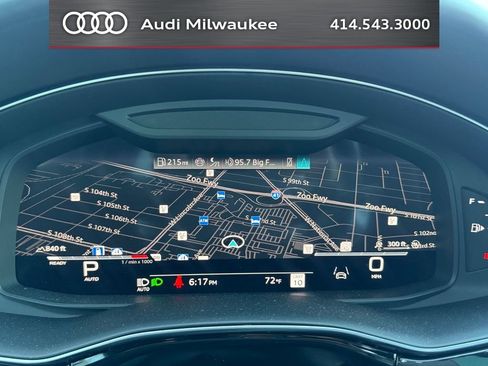 Used 2024 Audi SQ8 Prestige AWD/4WD image 18
