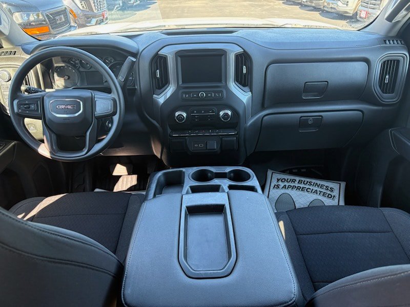 Used 2022 GMC Sierra 1500 Pro w/ Sierra Value Package AWD/4WD image 10