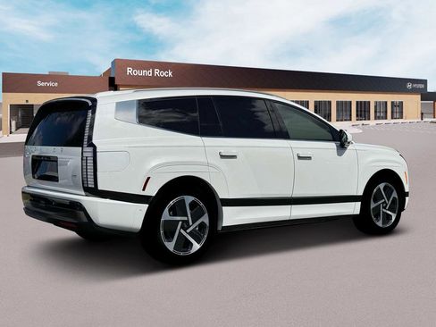 New 2026 Hyundai Ioniq 9 Calligraphy image 8