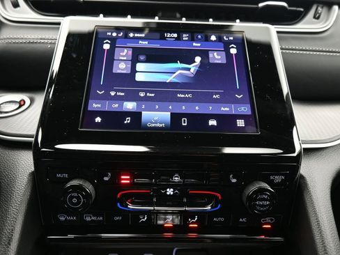 New 2026 Jeep Grand Cherokee L Laredo image 25