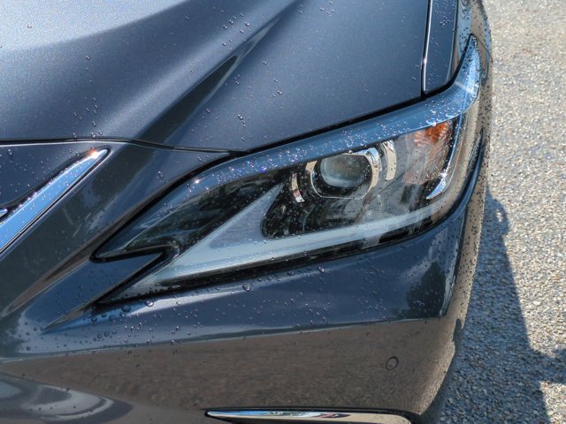 Certified 2024 Lexus ES 350 w/ Premium Package FWD image 10