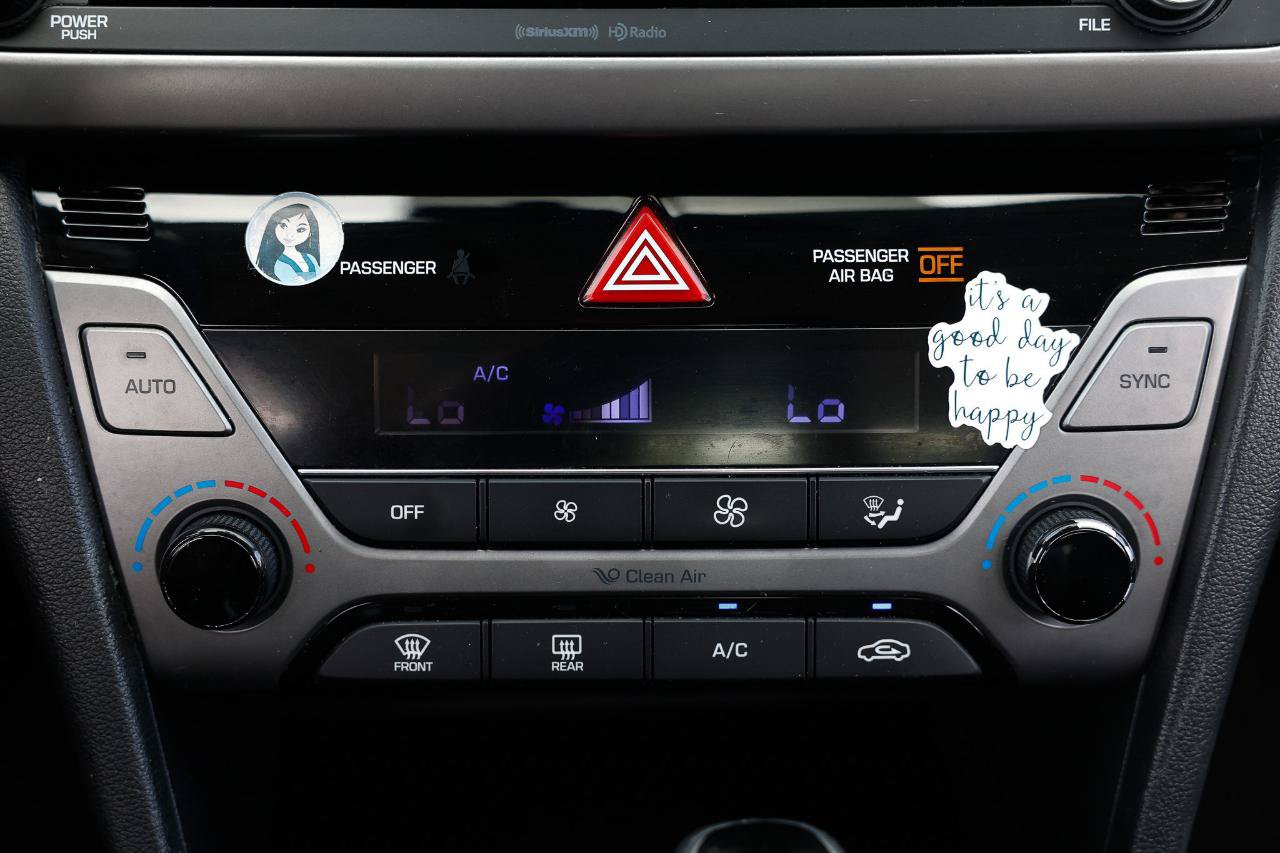 Used 2017 Hyundai Elantra Value Edition FWD image 31