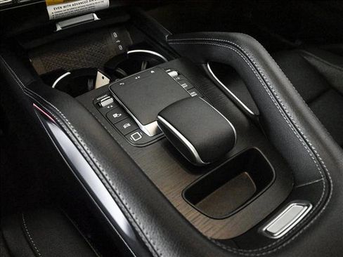 New 2026 Mercedes-Benz GLE 450 4MATIC image 13
