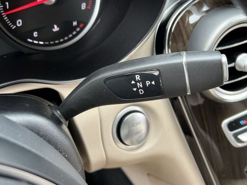 Certified 2019 Mercedes-Benz GLC 300 GLC 300 image 20