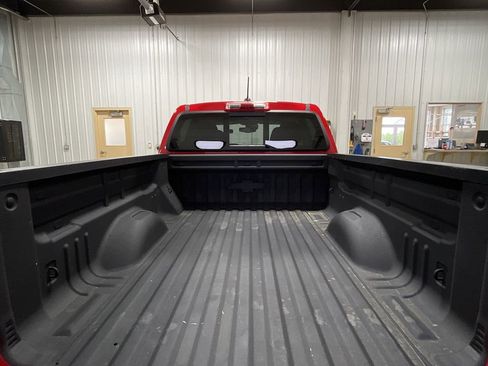 Used 2019 Chevrolet Colorado LT w/ Safety Package AWD/4WD image 22