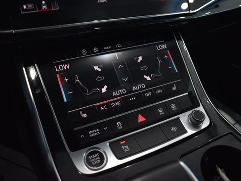 Used 2023 Audi Q7 3.0T Premium Plus AWD/4WD image 28