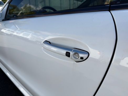 Used 2007 Mercedes-Benz SL 550 image 33