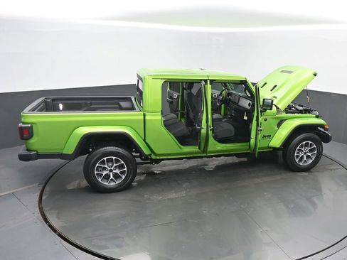 New 2026 Jeep Gladiator Sport image 62