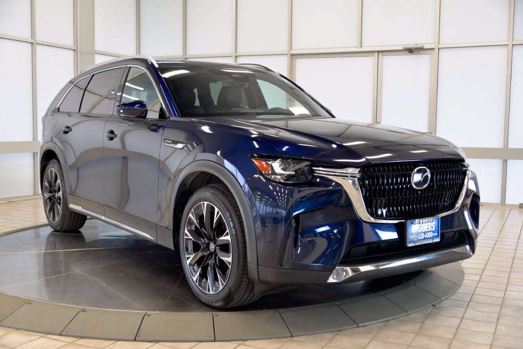 Certified 2024 MAZDA CX-90 Plug-In Hybrid w/ Premium Plus AWD/4WD image 2