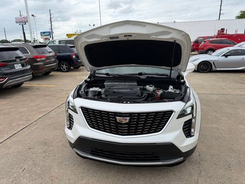 Used 2019 Cadillac XT4 Premium Luxury AWD/4WD image 5