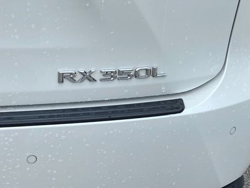 Certified 2021 Lexus RX 350L Premium w/ Premium Package AWD/4WD image 33