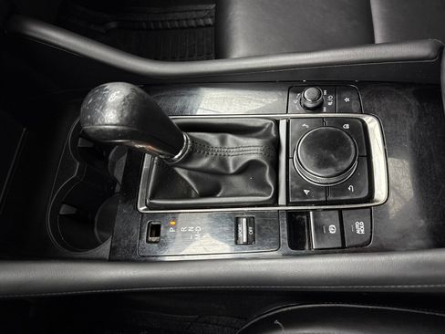Used 2021 MAZDA MAZDA3 s FWD image 28