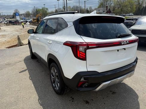 Used 2024 Kia Seltos S image 5