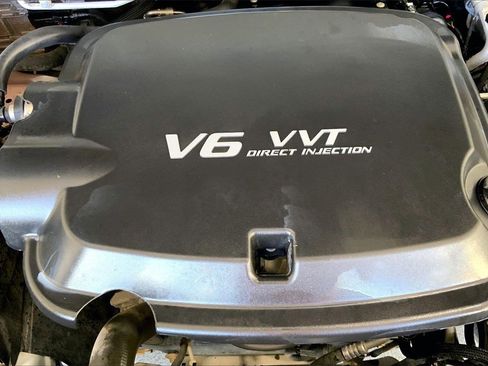 Used 2019 GMC Canyon SLE w/ Elevation Edition image 29