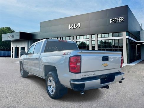 Used 2018 Chevrolet Silverado 1500 LT w/ All Star Edition image 6