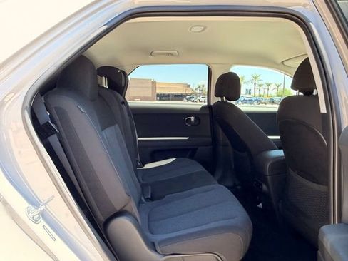 Used 2025 Hyundai Ioniq 5 SE RWD image 16