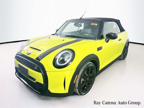 Used 2023 MINI Cooper S w/ Signature Upholstery Package image 3