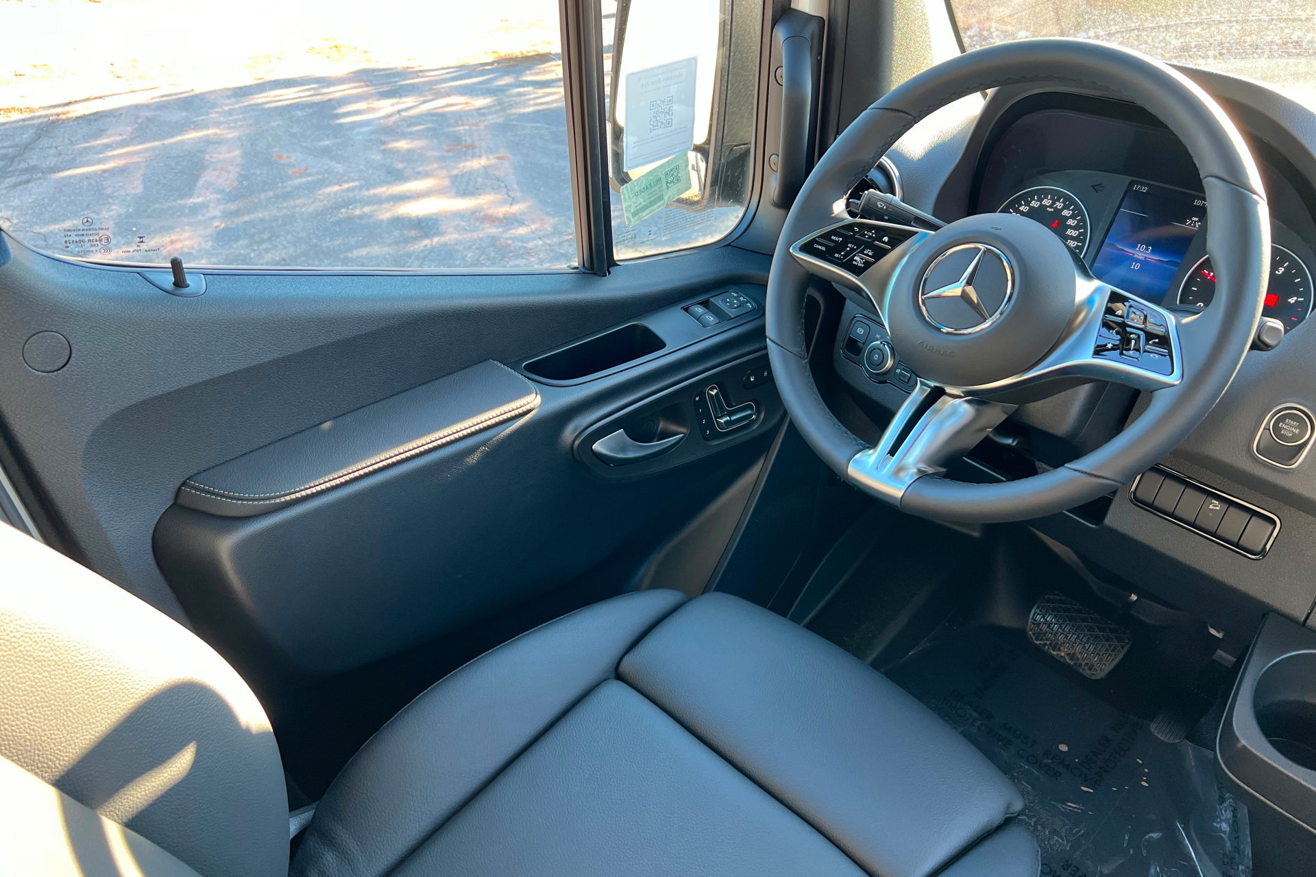 New 2026 Mercedes-Benz Sprinter 2500 image 15