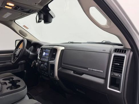 Used 2019 RAM 1500 Big Horn image 36