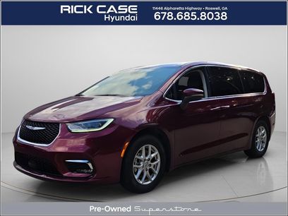 Used 2023 Chrysler Pacifica Touring-L