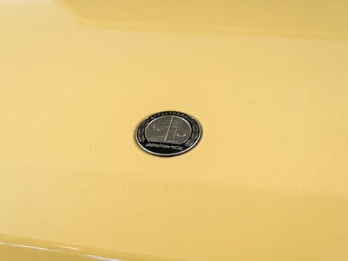 Used 2025 Mercedes-Benz G 63 AMG 4MATIC image 27