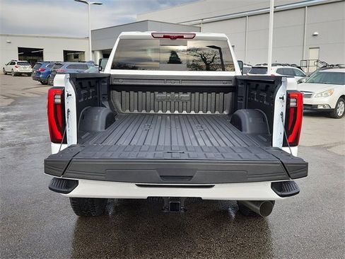 New 2026 GMC Sierra 2500 Denali w/ Denali Reserve Package image 6