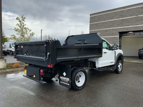 New 2025 Ford F550 XL image 4