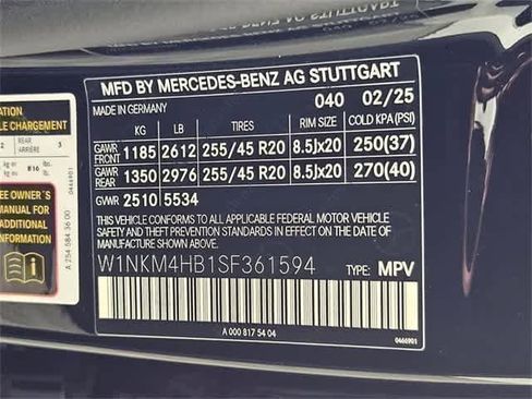 Used 2025 Mercedes-Benz GLC 300 4MATIC image 74