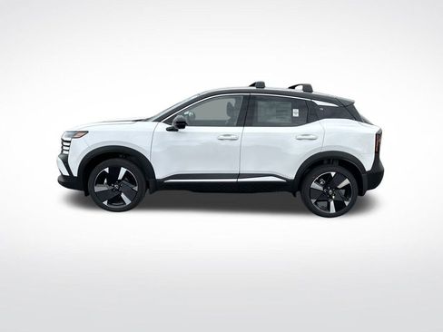 New 2026 Nissan Kicks SR w/ Illumination Package image 2